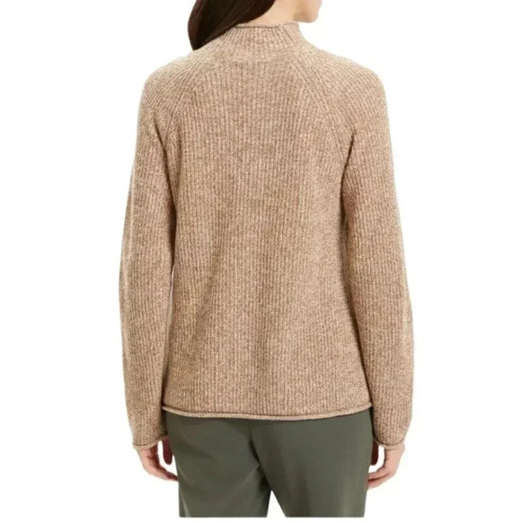 NWOT Theory Oversized Cashmere Turtleneck Mock Rolled Sweater Haystack Ivory - Picture 2 of 9